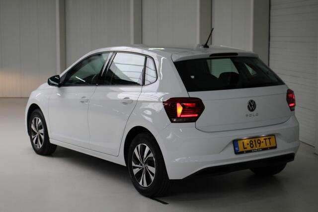 Volkswagen POLO 1.0 TSI Comfortline Navigatie | Lichtmetalen velgen | Airco |