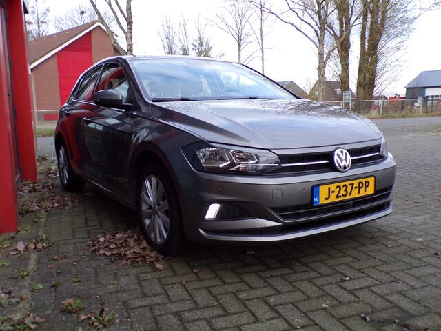 Volkswagen POLO 1.0 TSI Comfortline Business PDC Cruise Carplay