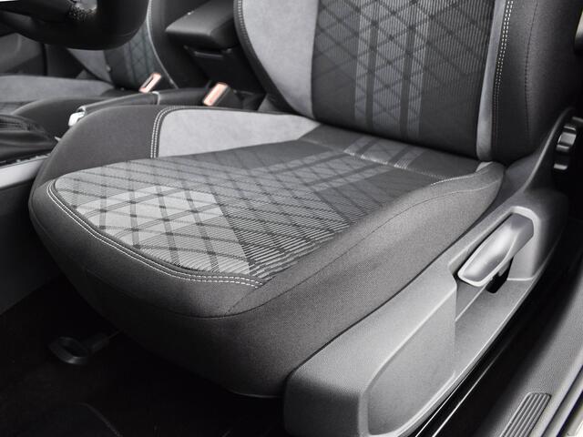 Volkswagen POLO R-Line Edition 1.0 TSI 95 PK 7 versn. DSG 7 Versn. DSG · Voorraad Actie · Prijs is inclusief EU 2000,- inruilpremie · Speciaal ingekocht