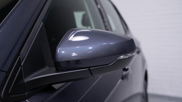 Volkswagen POLO 1.0 TSI Life Business Navigatie NAP 1e Eig. ACC ECC PDC v+a Apple-carplay Camera Digi-cockpit Stoelverwarming Rijklaar!