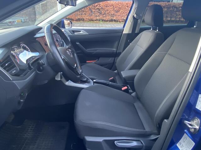Volkswagen POLO 1.0 TSi DSG7-autom. Comfortline Executive met o.a. navi, adapt. cruise, camera, parkeersens., etc.