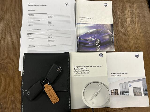 Volkswagen POLO 2.0 TSI GTI | Panoramadak | Digital dashboard | Adaptief onderstel | Achteruitrijcamera | Stoelverwarming | Climate control | Elek. inklapbare spiegels