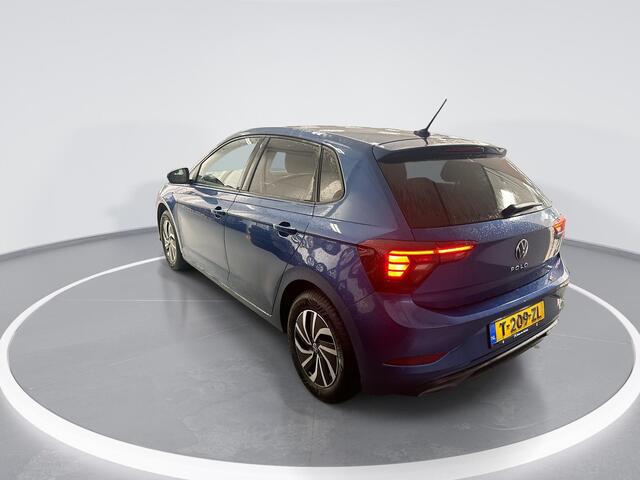 Volkswagen POLO 1.0 TSI 95pk Life · Apple/Android Car Play · Navigatie · P-Sensoren · DAB · Airco · 15'' Inch · Garantie t/m 26-10-2027 of 100.000km