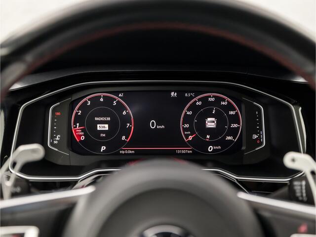 Volkswagen POLO 2.0 TSI GTI 200Pk Automaat (VIRTUAL COCKPIT, APPLE CARPLAY, GROOT NAVI, BEATS AUDIO, KEYLESS, SPORTSTOELEN, STOELVERWARMING, CRUISE, LED KOPLAMPEN, PARKEERSENSOREN, NIEUWSTAAT)