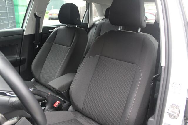 Volkswagen POLO 1.0 TSI Comfortline | incl. 12 maanden garantie | Adaptive cruise | Navi | Airco | Carplay | DAB+ | 15" LM velgen | Mistlampen voor | Isofix | Origineel NL auto | Dealer onderhouden |