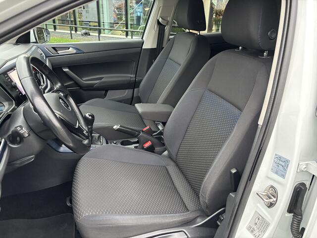 Volkswagen POLO 1.0 TSI 95 pk Comfortline Navi I Carplay I All season banden