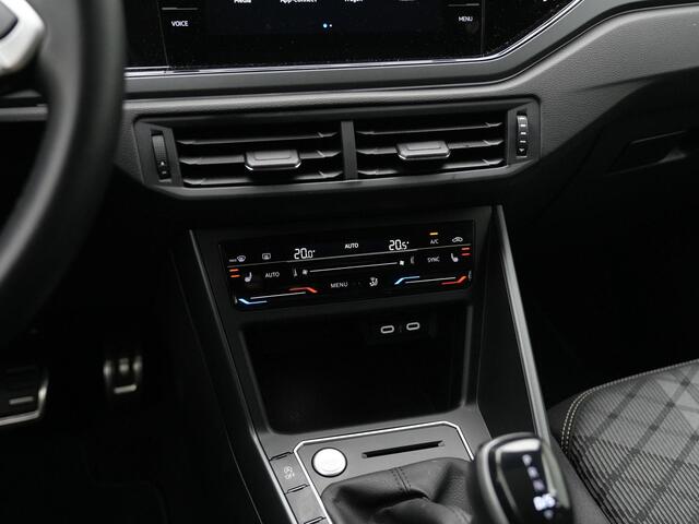 Volkswagen POLO 1.0 TSI 95 pk DSG R-Line | Panoramadak | IQ Light | Achteruitrijcamera | Navigatie | Stoelverwarming