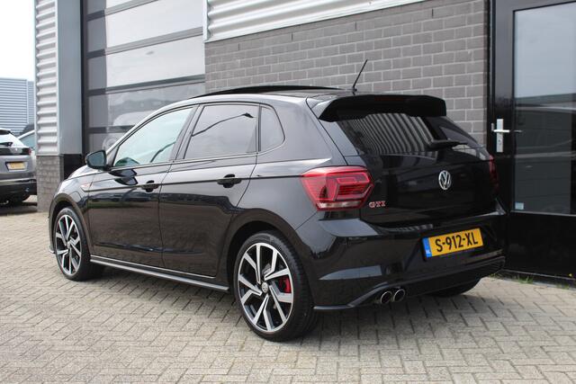 Volkswagen POLO 2.0 TSI GTI / Panoramadak / Carplay / Stoelverwarming