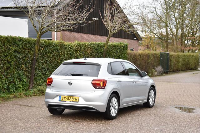 Volkswagen POLO 1.0 TSI Highline in Topstaat NAP virtueel cockpit LED ECC PDC ACC Navi Carplay