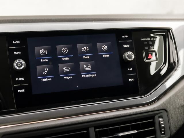 Volkswagen POLO 1.0 TSI Sportline (STOELVERWARMING, CRUISE, PARKEERSENSOREN, SPORTSTOELEN, LM VELGEN, ELEK PAKKET, NIEUWSTAAT)