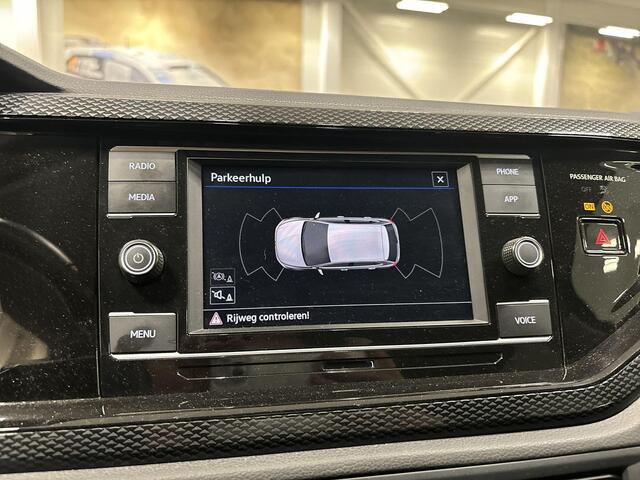 Volkswagen POLO 1.0 TSI 95pk Life · Apple/Android Car Play · Airco · P-Sensoren · DAB · Getint Glas · 15'' Inch · Garantie t/m 04-09-2027 of 100.000km