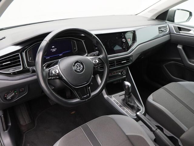 Volkswagen POLO 1.0 TSi Automaat Highline | Adaptive Cruise | Carplay | Navigatie | Parkeersensoren | Climate Control | Bluetooth | 16 Inch | 45.384 Km!!