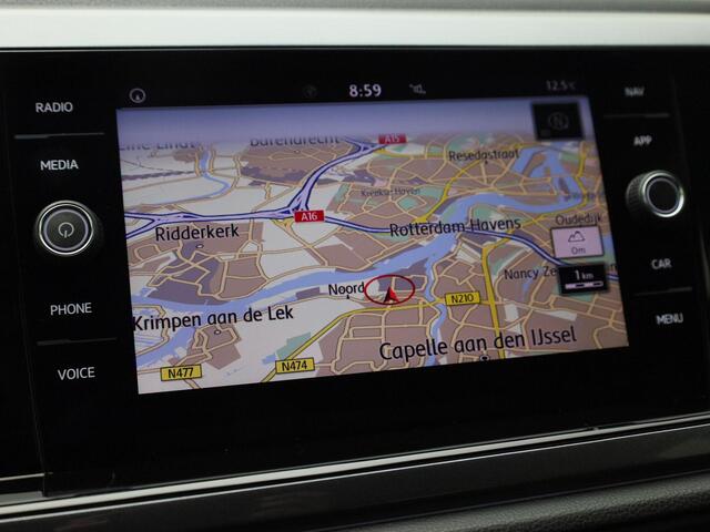 Volkswagen POLO 1.0 TSI 95pk DSG Highline Business · Navigatie · Parkeersensoren · Stoelverwarming