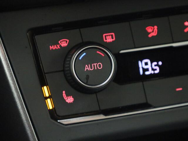 Volkswagen POLO 1.0 TSI 95pk DSG Highline Business · Navigatie · Parkeersensoren · Stoelverwarming