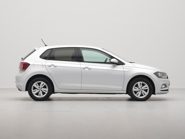 Volkswagen POLO 1.0 95 pk TSI Comfortline Navi via App Acc Pdc Lm Velgen Voorruit repareren
