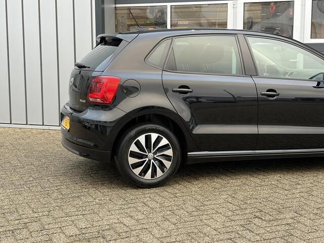 Volkswagen POLO 1.0 BlueMotion | Parkeer sensoren | Camera | Climate | lichtmetaal |