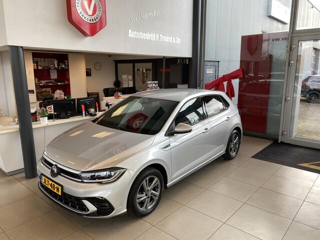 Volkswagen POLO 1.0 TSI R-Line Automaat, Navigatie,Virtual Cockpit,Adaptive Cruise control,Spraakbediening,Achteruitrijcamera,Parkeersensoren rondom/Apple carplay,Stoelverwarming,LED grill/IQ.light,Climate control,Draadloze Telefoonlader,DAB,17''Lichtmetalen Velgen