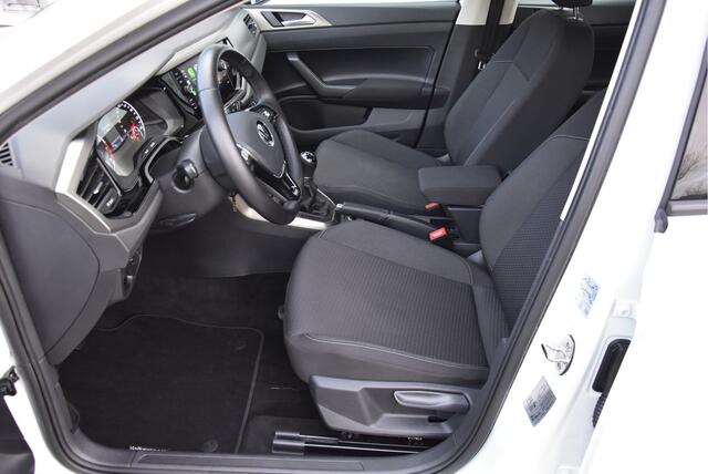Volkswagen POLO 96 PK TSI in Topstaat! NAP 1e eigenaar 8-2021 Comfortline