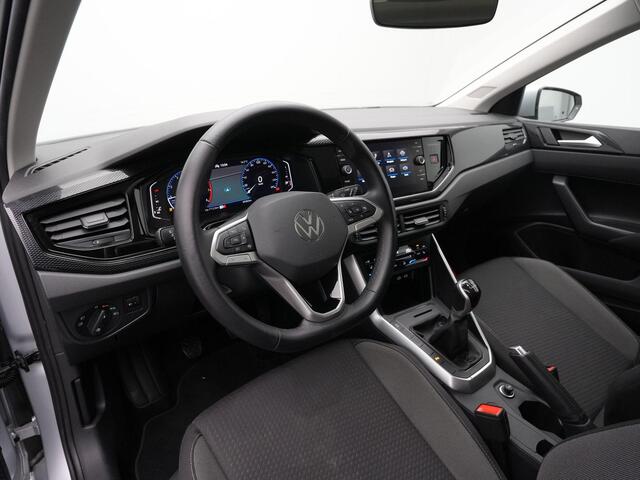 Volkswagen POLO 1.0 TSI 95 pk Life | Panoramadak | Achteruitrijcamera | Stoelverwarming | Navigatie