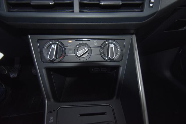 Volkswagen POLO 1.0 TSI Comfortline Business , AIRCO , CR CONTR , LMV16 , NAVI , BL TOOTH ,