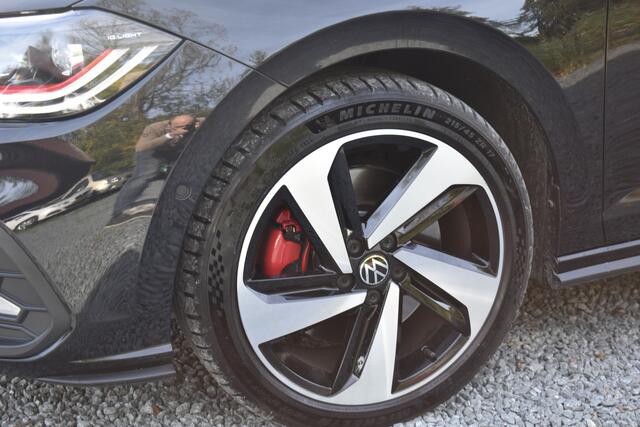 Volkswagen POLO 2.0 TSI GTI TSI 210PK DSG GTI-SPORT IQ-LIGHT/PDC/CARPLAY