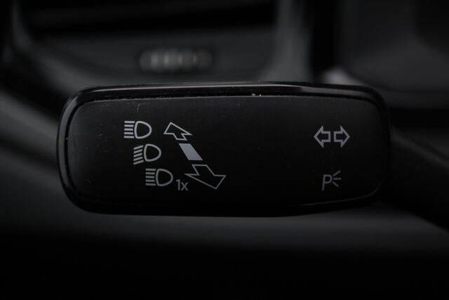 Volkswagen POLO 1.0 TSI Comfortline//Navi//5drs//Airco!!