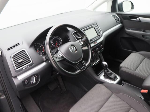 Volkswagen SHARAN 1.4 TSi 150 Pk Automaat Exclusive Series 7 Persoon | Cruise Control | Airco 4 Zone | Bluetooth | parkeersensoren | 17 Inch | 108.896 Km