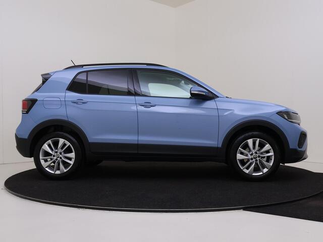 Volkswagen T-Cross 1.0 TSI 95 5MT Life Edition | 'App-Connect' draadloze smartphone integratie | Achterlichten LED | Afstandscontrolesysteem (Front Assist)