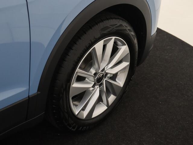 Volkswagen T-Cross 1.0 TSI 95 5MT Life Edition | 'App-Connect' draadloze smartphone integratie | Achterlichten LED | Afstandscontrolesysteem (Front Assist)