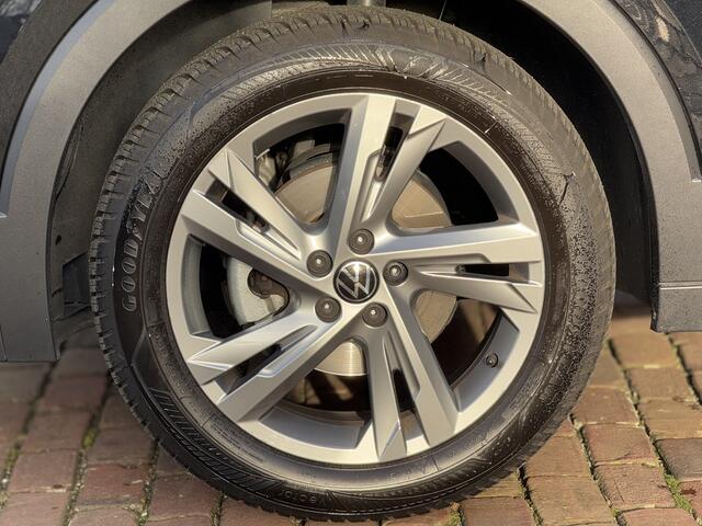 Volkswagen T-Cross 1.5 TSI R-Line | Trekhaak | Camera | ACC