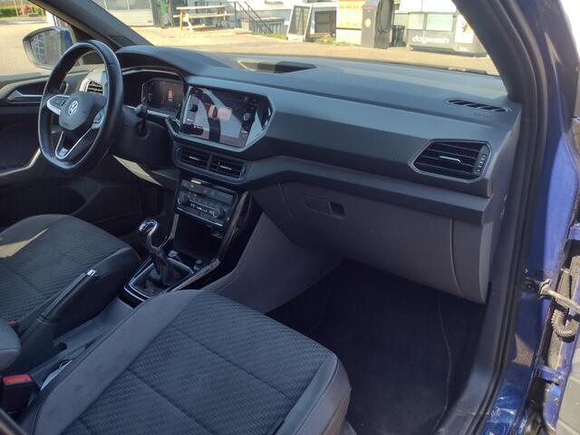 Volkswagen T-Cross 1.0 TSI Style Furtial Cockpit Staat in Hardenberg