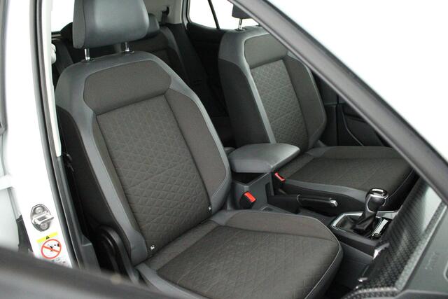 Volkswagen T-Cross 1.0 TSI 115pk DSG Style Trekhaak Led Navigatie