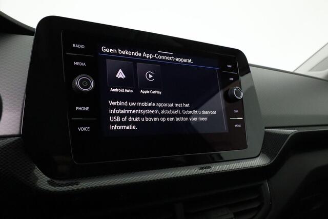 Volkswagen T-Cross Life Edition 1.0 TSI 85 kW / 116 pk DSG | Camera | Stoelverwarming | Keyless | ACC | Privacy glas | 17 inch