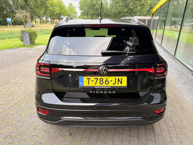 Volkswagen T-Cross 1.0 TSI R-Line
