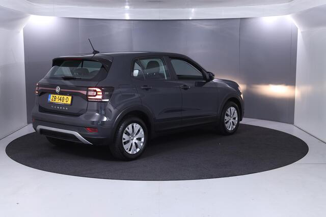 Volkswagen T-Cross 1.0 TSI 95pk 5bak| parksensors| dodehoekspiegel| airco|