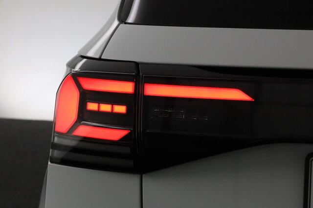 Volkswagen T-Cross Life Edition 1.0 TSI 85 kW / 116 pk DSG | Camera | Stoelverwarming | LED | Keyless | ACC | 17 inch