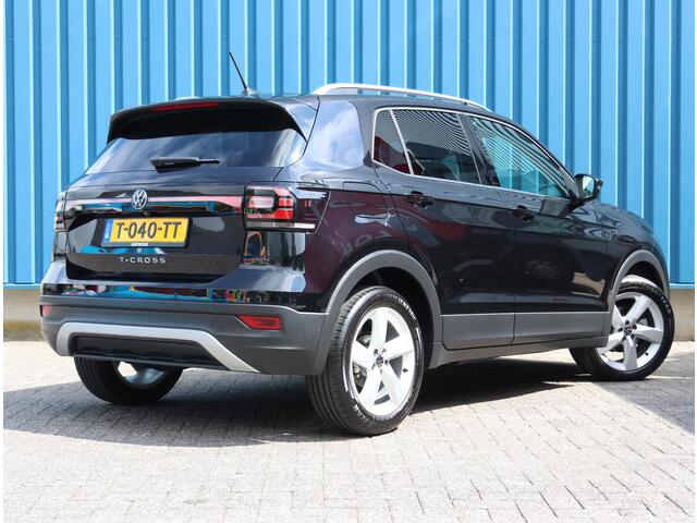 Volkswagen T-Cross 1.5 150PK TSI R-Line | AppleCarPlay/AndroidAuto | Adaptive Cruise Control | Camera | Virtual Cockpit | FULL LED | Dodehoekdetectie | Privacy Glass | Climate Control | Isofix | StoelVerwarming |