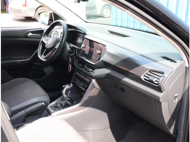 Volkswagen T-Cross 1.5 150PK TSI R-Line | AppleCarPlay/AndroidAuto | Adaptive Cruise Control | Camera | Virtual Cockpit | FULL LED | Dodehoekdetectie | Privacy Glass | Climate Control | Isofix | StoelVerwarming |