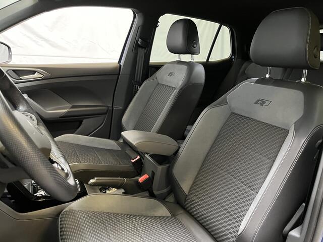 Volkswagen T-Cross 1.5 TSI R-Line / AUTOMAAT/ 150 PK/ 2X R-LINE/ ADAPT. CRUISE/ KEYLESS/ PARK. SENSOREN + CAMERA/ APP-CONNECT/ RIJ-MODI/ CLIMA/ NAVI/ 18" LMV/ DAB/ STOEL VERWARM./ DIGITAL DASH