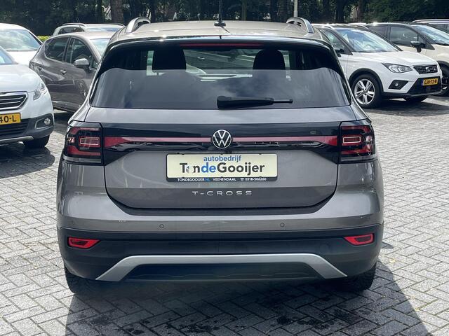 Volkswagen T-Cross 1.0 TSi DSG Life | CLIMA | CAMERA | STOELVERW. |