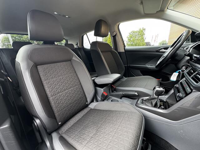 Volkswagen T-Cross 1.0 TSI Style R-Line Stoelverwarming / Navigatie / Camera