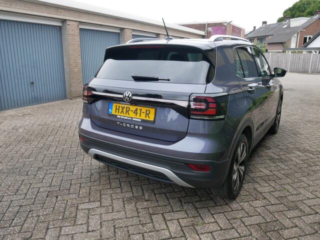 Volkswagen T-Cross 1.0 TSI STYLE BNS **Clima//Navi//Lm 17'' **