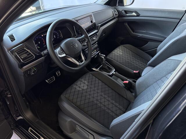 Volkswagen T-Cross 1.5 TSI 150PK R-LINE EDITION TREKHAAK LED 18''LMV IQ CAMERA STOELVERW ?2025? "Volkswagen rijden begint bij Topautos.nl - 75 topmodellen direct op voorraad!"