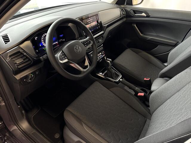 Volkswagen T-Cross ?DE VERNIEUWDE T-CROSS? 1.5 150PK LED V+A CAMERA DIG.COCKPIT PRO STOELVERW KEYLESS P-ASSIST NIEUW MODEL "Volkswagen rijden begint bij Topautos.nl - 75 topmodellen direct op voorraad!"