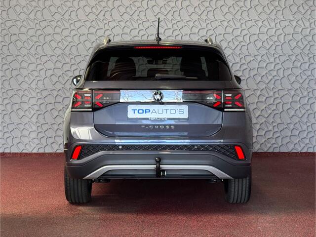 Volkswagen T-Cross 1.5 TSI 150PK R-LINE EDITION TREKHAAK LED 18''LMV IQ CAMERA STOELVERW ?2025? "Volkswagen rijden begint bij Topautos.nl - 75 topmodellen direct op voorraad!"