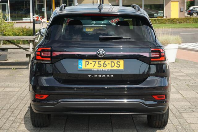 Volkswagen T-Cross 1.0 TSI R-Line | Digitaal cockpit | ACC | LED | Carplay