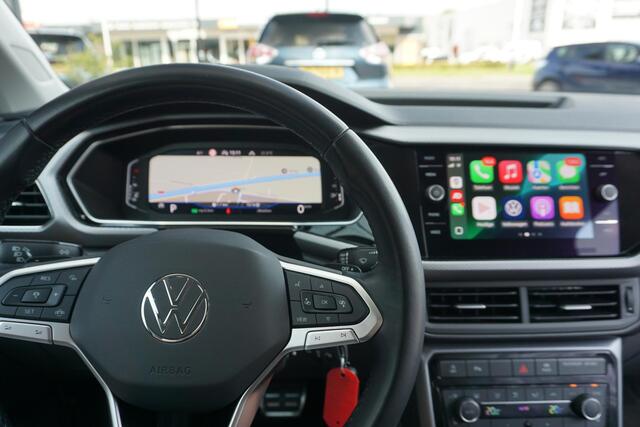 Volkswagen T-Cross 1.0 TSI R-Line | Digitaal cockpit | ACC | LED | Carplay