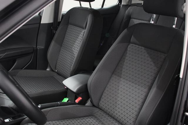 Volkswagen T-Cross 1.0 TSI 110pk DSG Life | Navigatie | Apple Carplay/Android Auto | Adaptive Cruise Control | Camera | Parkeersensoren | Stoelverwarming | Climatronic | Lane Assist