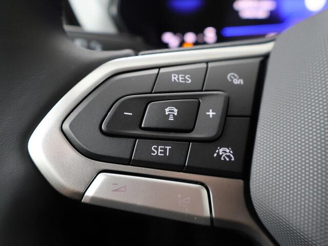 Volkswagen T-Cross Life Edition 1.0 70 kW / 95 pk TSI SUV 5 versn. Ha | Trekhaak afneembaar | Climatronic |