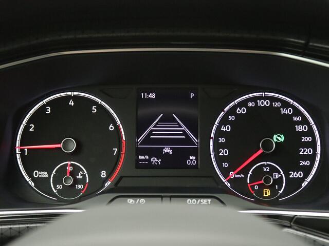 Volkswagen T-Cross 1.5 TSI Style 150PK DSG Adaptieve Cruise Controle, Achteruitrijcamera, LED koplampen, Side Assist, Stoelverwarming, Navi, Elektr. Inkl. Buitenspiegels, 17" LM Velgen